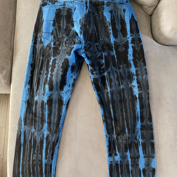 tie-dyed jeans - Picture 2 of 3
